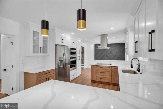 2504 CHURCH RD, Cinnaminson, NJ 08077
