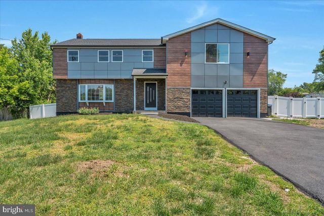 2504 CHURCH RD, Cinnaminson, NJ 08077