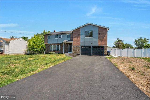 2504 CHURCH RD, Cinnaminson, NJ 08077