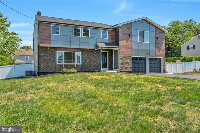 2504 CHURCH RD, Cinnaminson, NJ 08077