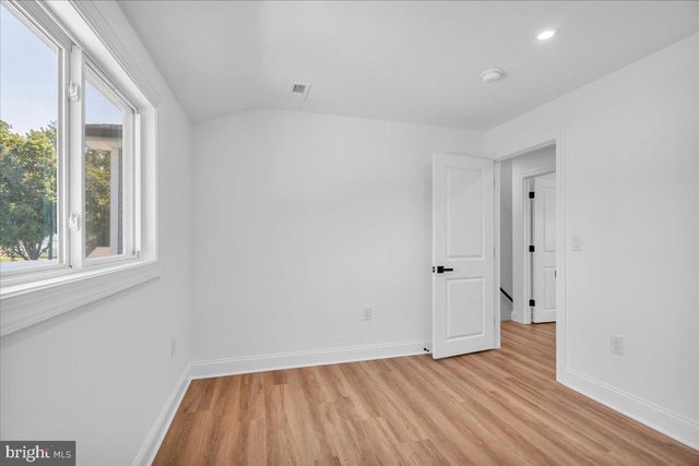 2504 CHURCH RD, Cinnaminson, NJ 08077