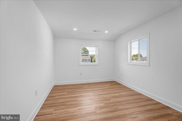2504 CHURCH RD, Cinnaminson, NJ 08077