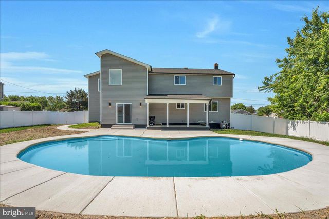 2504 CHURCH RD, Cinnaminson, NJ 08077