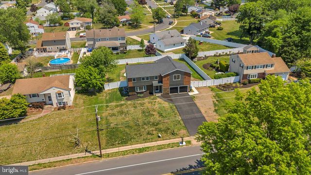 2504 CHURCH RD, Cinnaminson, NJ 08077