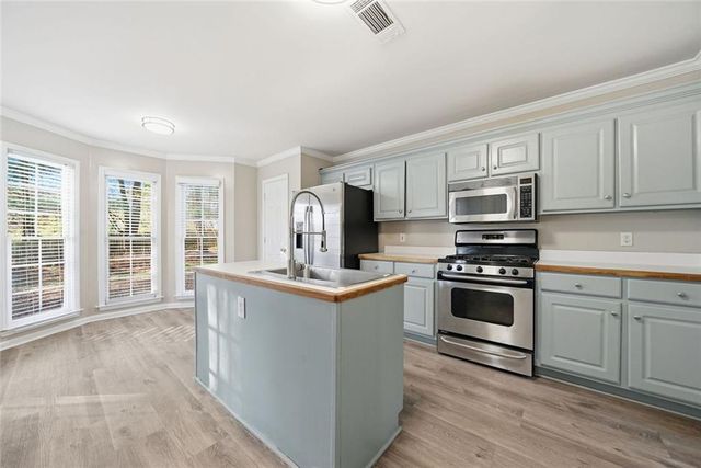 1565 Ox Bridge NW Court, Lawrenceville, GA 30043