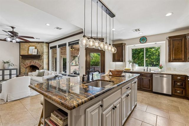 1401 Canyon Bridge Lane, Edmond, OK 73034