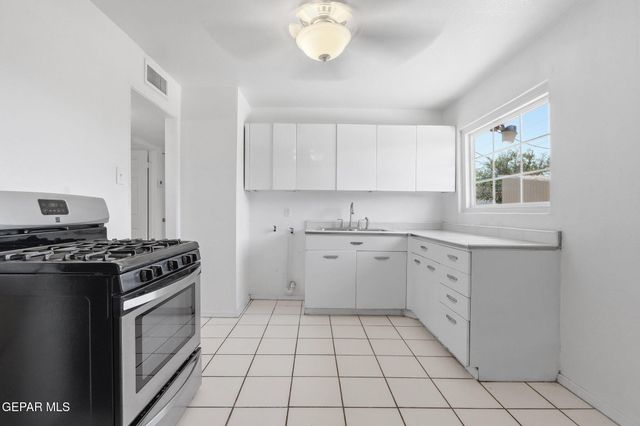 157 CHERRY Street, El Paso, TX 79915