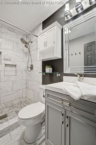 117 Rolling Meadows, Scott Depot, WV 25560