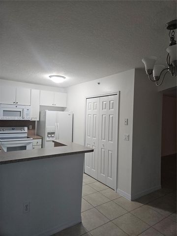 22901 SW 88th Pl 106, Cutler Bay, FL 33190