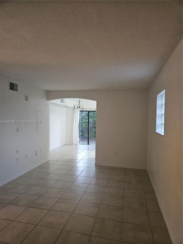 22901 SW 88th Pl 106, Cutler Bay, FL 33190