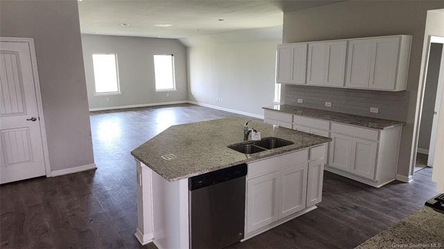 3813 Barn Owl Drive, Lake Charles, LA 70615