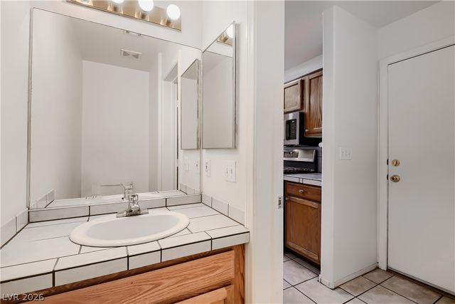 8212 Dream Star Court, Las Vegas, NV 89145