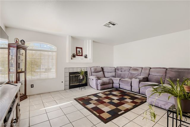 8212 Dream Star Court, Las Vegas, NV 89145