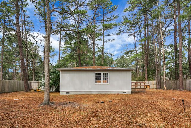 305 Forest Circle, Walterboro, SC 29488