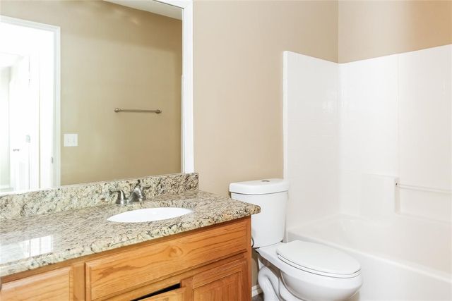 10633 NW 34th Terrace, Yukon, OK 73099