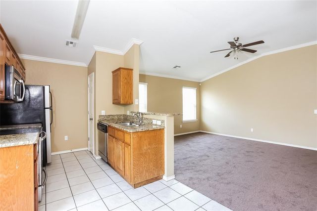 10633 NW 34th Terrace, Yukon, OK 73099