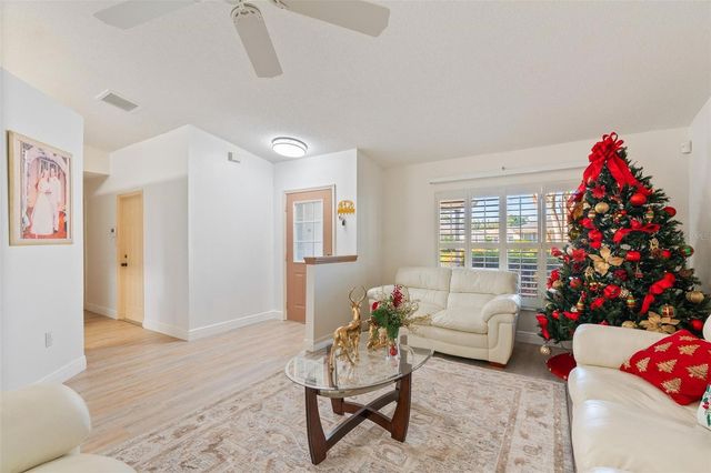 6065 MAGPIE DRIVE, Lakeland, FL 33809