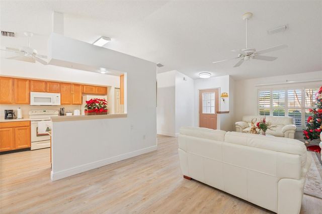 6065 MAGPIE DRIVE, Lakeland, FL 33809