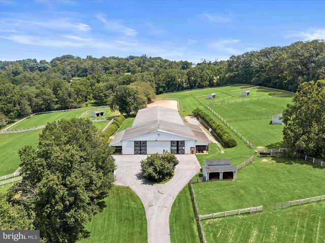 1955 VALHALLA DR, Finksburg, MD 21048