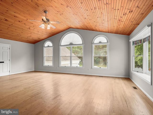 1955 VALHALLA DR, Finksburg, MD 21048