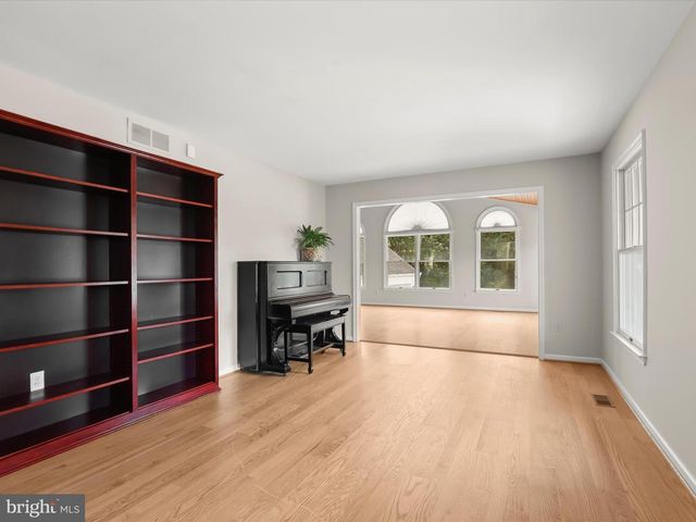 1955 VALHALLA DR, Finksburg, MD 21048