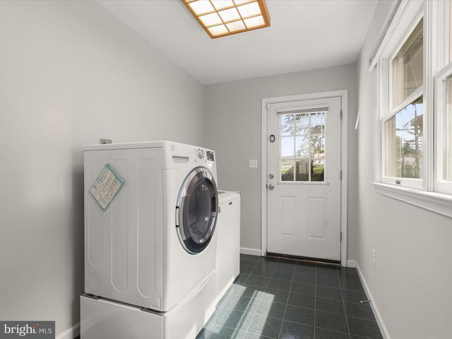 1955 VALHALLA DR, Finksburg, MD 21048