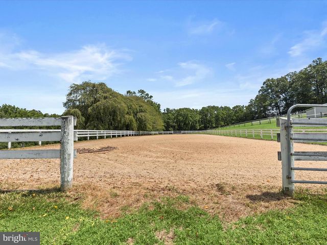 1955 VALHALLA DR, Finksburg, MD 21048