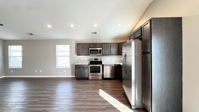 2492 Feathersound Way, Lexington, KY 40511