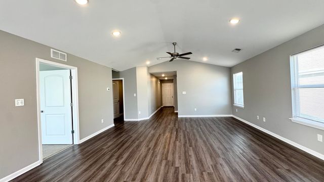 2492 Feathersound Way, Lexington, KY 40511
