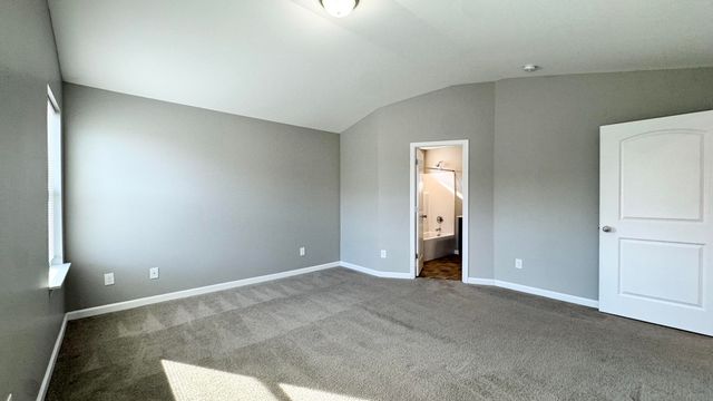 2492 Feathersound Way, Lexington, KY 40511