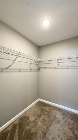 2492 Feathersound Way, Lexington, KY 40511