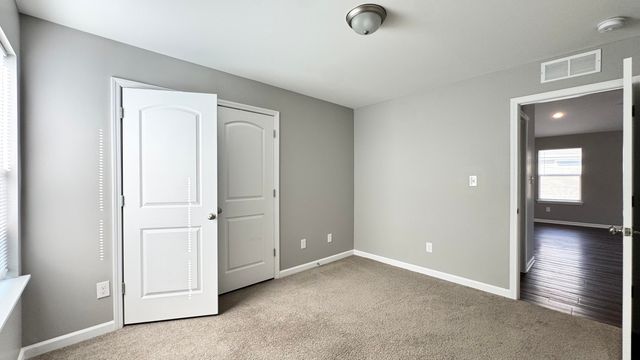 2492 Feathersound Way, Lexington, KY 40511