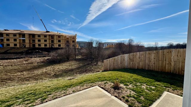 2492 Feathersound Way, Lexington, KY 40511