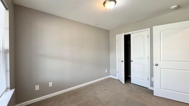 2492 Feathersound Way, Lexington, KY 40511