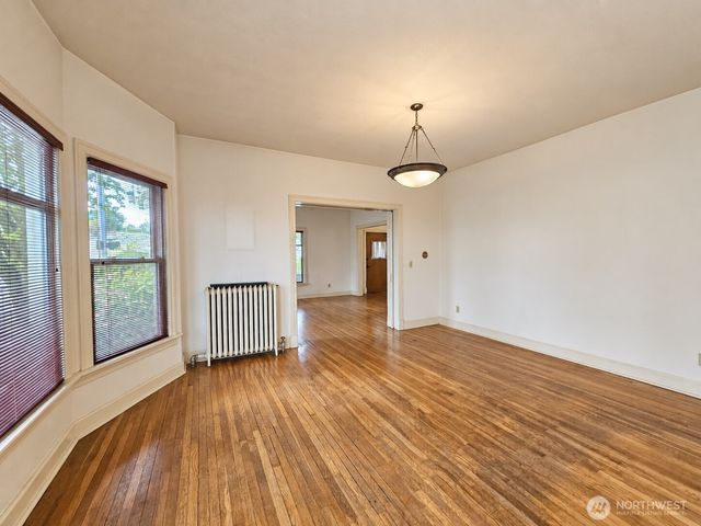 1423 S Yakima Avenue, Tacoma, WA 98405