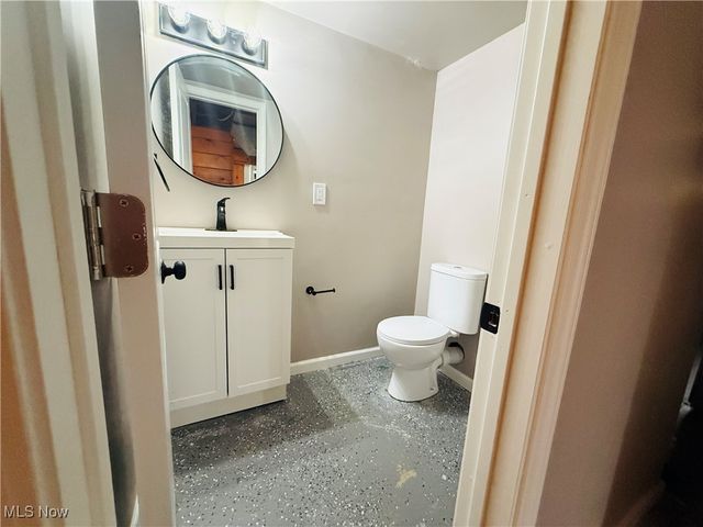 19807 Gardenview Drive, Maple Heights, OH 44137