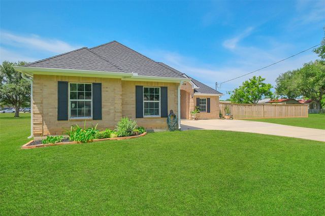 9206 Gene Street, Needville, TX 77461