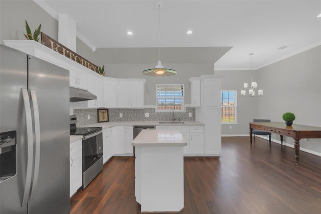 9206 Gene Street, Needville, TX 77461