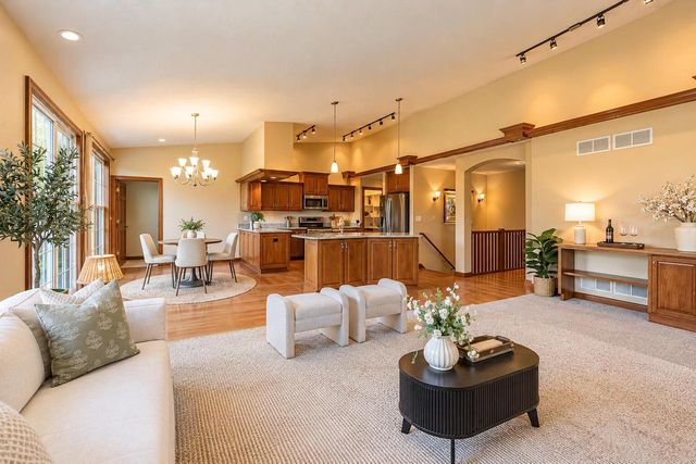 211 Kummrow COURT, Wales, WI 53183
