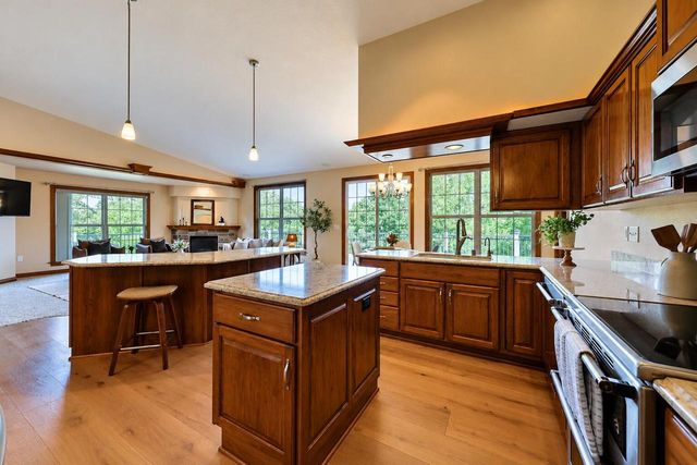 211 Kummrow COURT, Wales, WI 53183