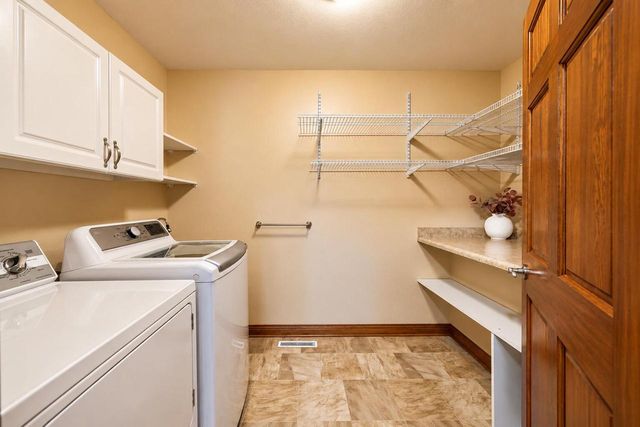 211 Kummrow COURT, Wales, WI 53183