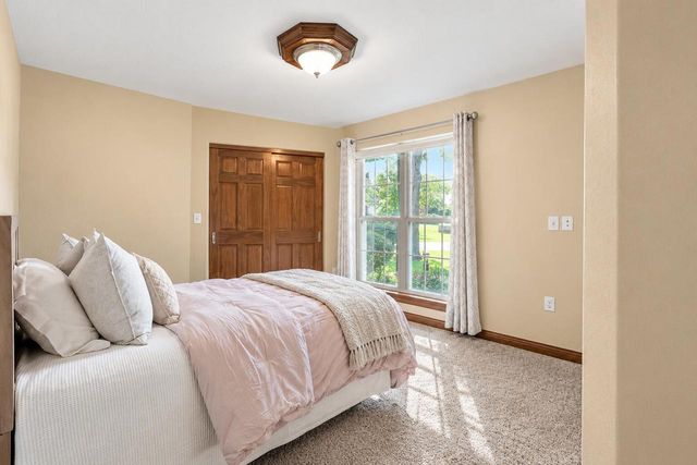 211 Kummrow COURT, Wales, WI 53183