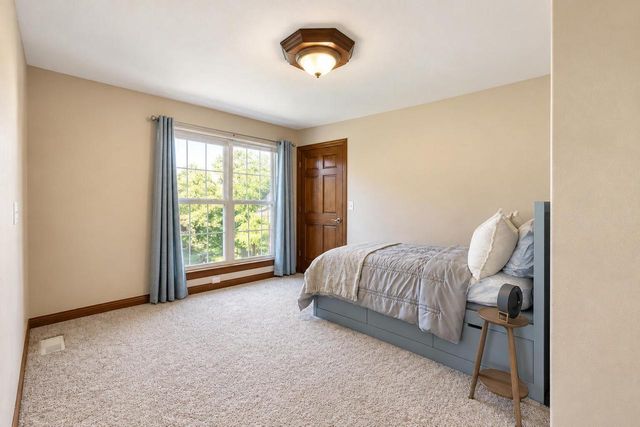 211 Kummrow COURT, Wales, WI 53183