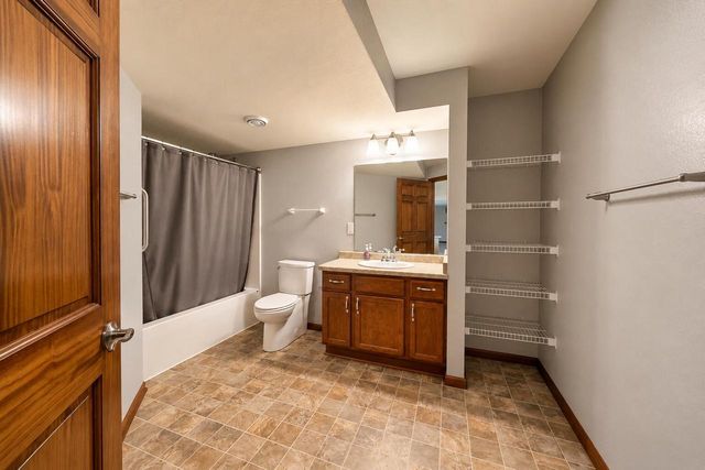 211 Kummrow COURT, Wales, WI 53183