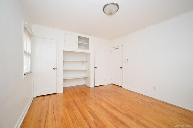 14728 8th Avenue, Whitestone, NY 11357