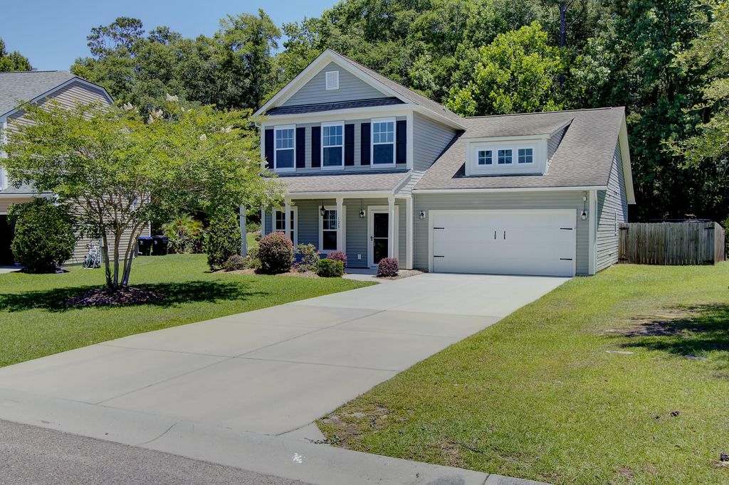 128 Balsam Circle, Summerville, SC 29485