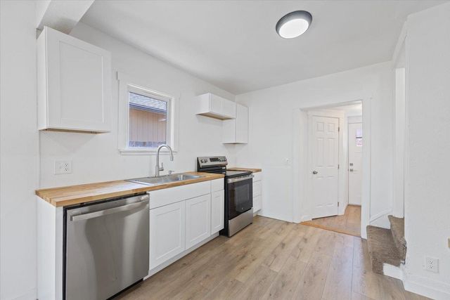 1708 E Mallon Ave, Spokane, WA 99212