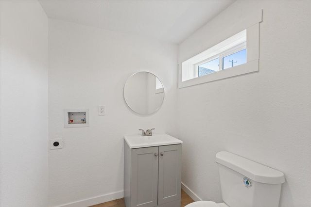 1708 E Mallon Ave, Spokane, WA 99212