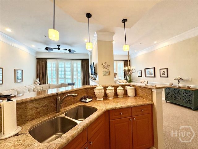 1612 Whitemarsh Way, Savannah, GA 31410