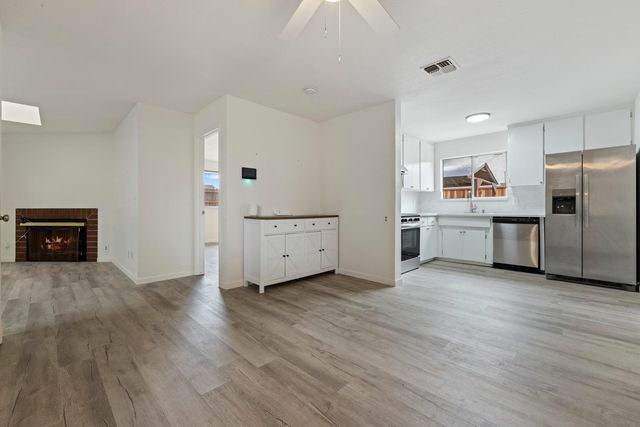 1494 Hilary Way, Manteca, CA 95336